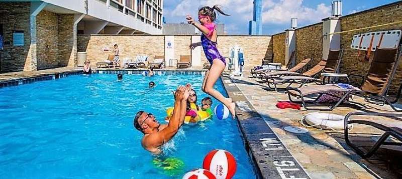 Best Philadelphia Hotels with a Pool - Center City & University City